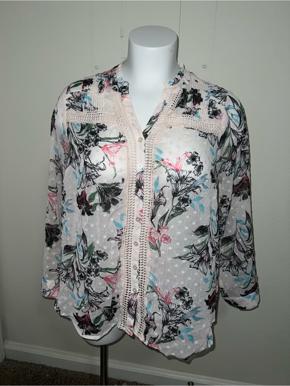 Torrid Sheer Cream Floral Button-Up Blouse with Lace Trim